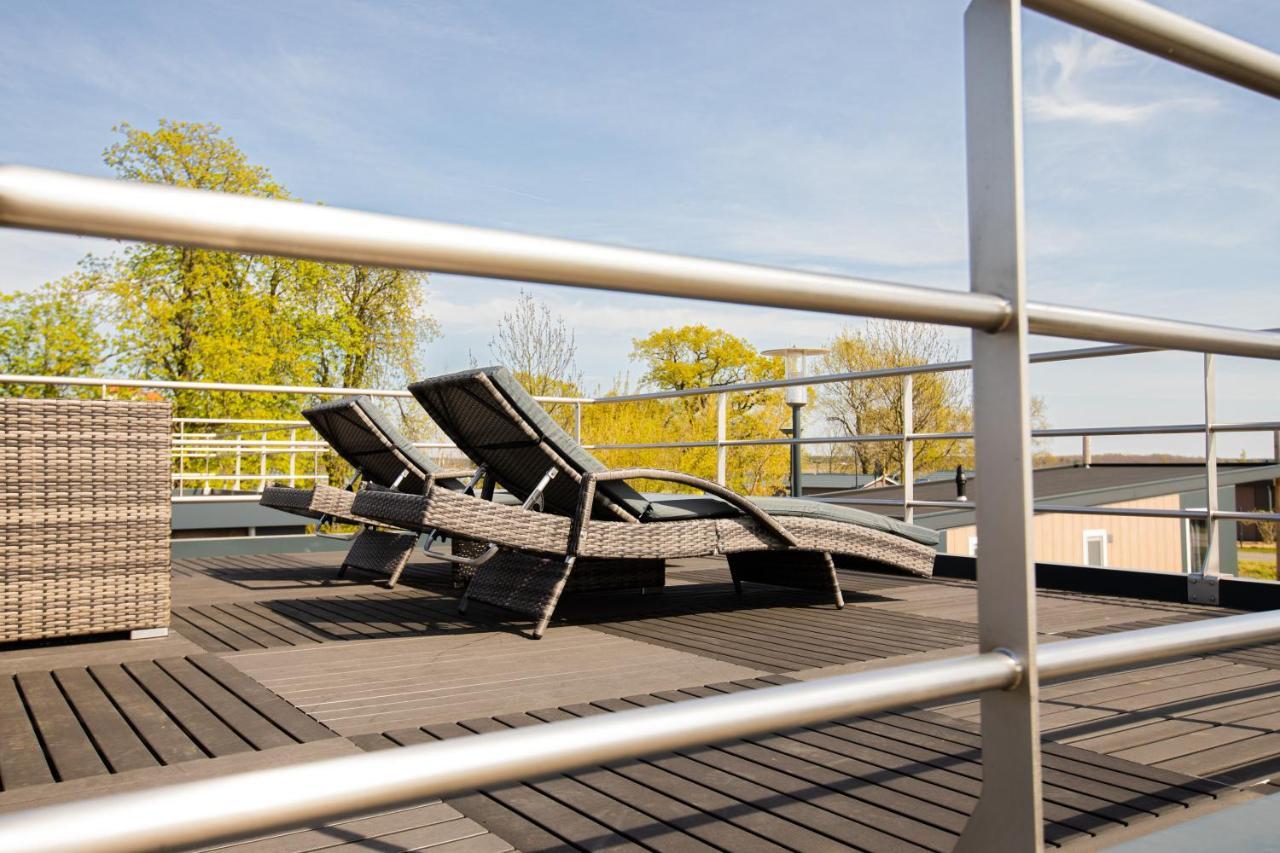 Lodgepark Goitzsche Gmbh Bitterfeld-Wolfen Exteriör bild